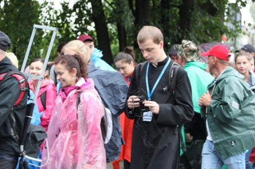 25. piesza pielgrzymka na Jasną Górę wyruszyła z Hałcnowa