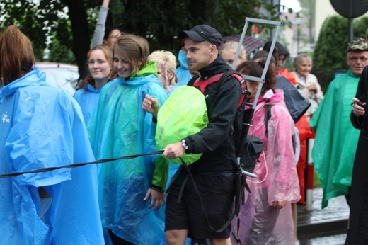 25. piesza pielgrzymka na Jasną Górę wyruszyła z Hałcnowa