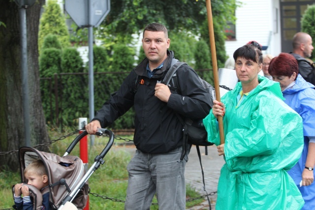 25. piesza pielgrzymka na Jasną Górę wyruszyła z Hałcnowa