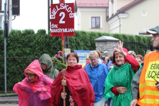 25. piesza pielgrzymka na Jasną Górę wyruszyła z Hałcnowa