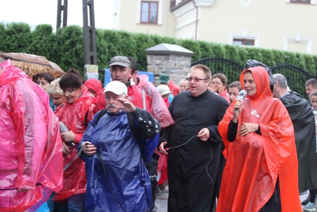 25. piesza pielgrzymka na Jasną Górę wyruszyła z Hałcnowa