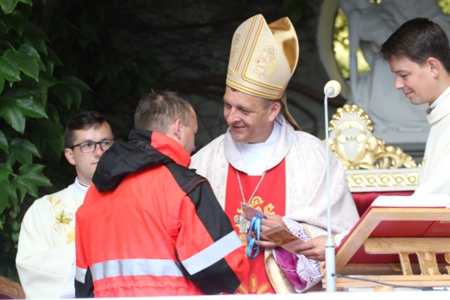 Msza Święta na rozpoczęcie 25. pielgrzymki diecezjalnej na Jasną Górę