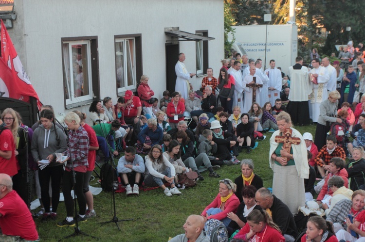 Wschód słońca i Eucharystia