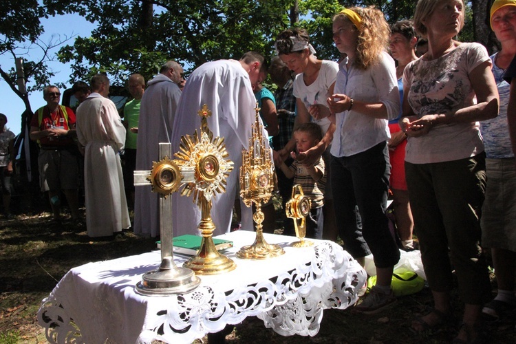 W drodze do Boru Zapilskiego