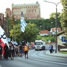 	Pielgrzymi nie zapominają o rocznicy powstania warszawskiego. 