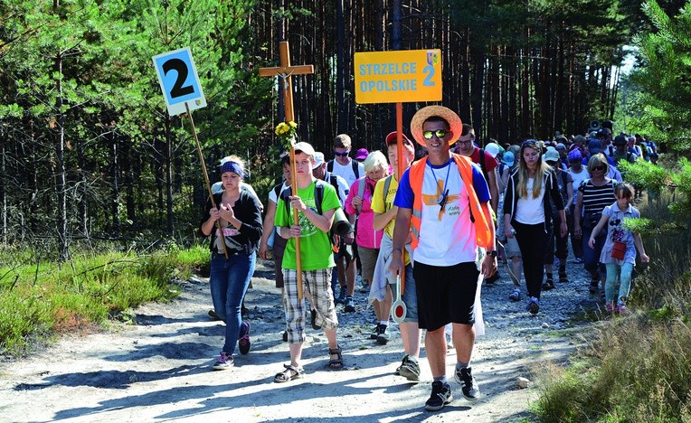 	Pątnicy dotrą do celu w sobotę 20 sierpnia. Msza św. przed jasnogórskim szczytem rozpocznie się  o 11.00.