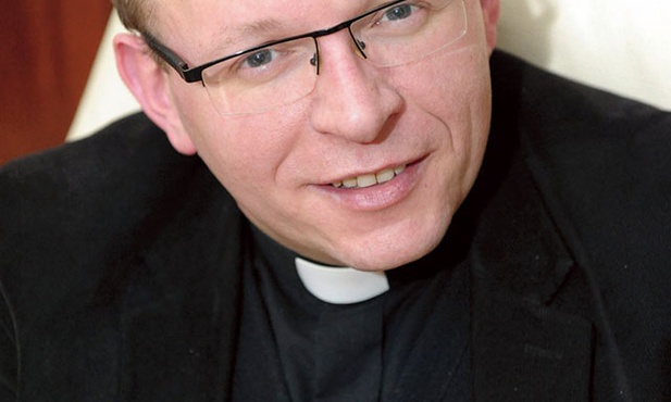 – Trudności to rzecz normalna i należy się z nimi odważnie zmierzyć – mówi ks. Krzysztof Ora