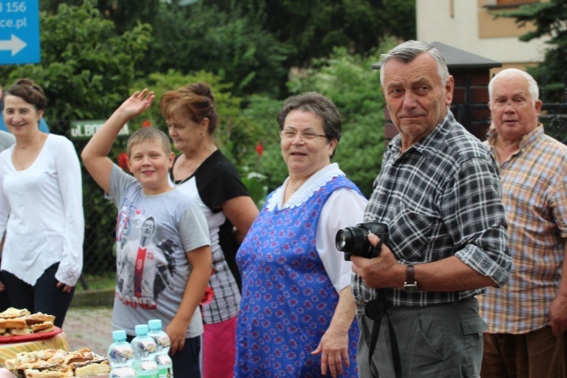 Pątnicy jasnogórscy w Pisarzowicach i Wilamowicach