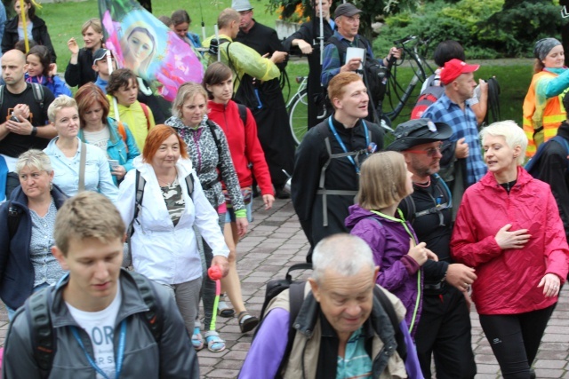 Pątnicy jasnogórscy w Pisarzowicach i Wilamowicach