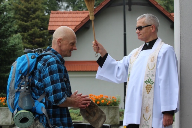 Pątnicy jasnogórscy w Pisarzowicach i Wilamowicach