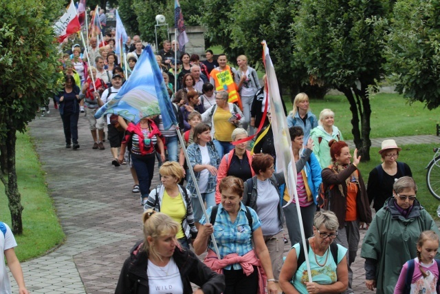 Pątnicy jasnogórscy w Pisarzowicach i Wilamowicach