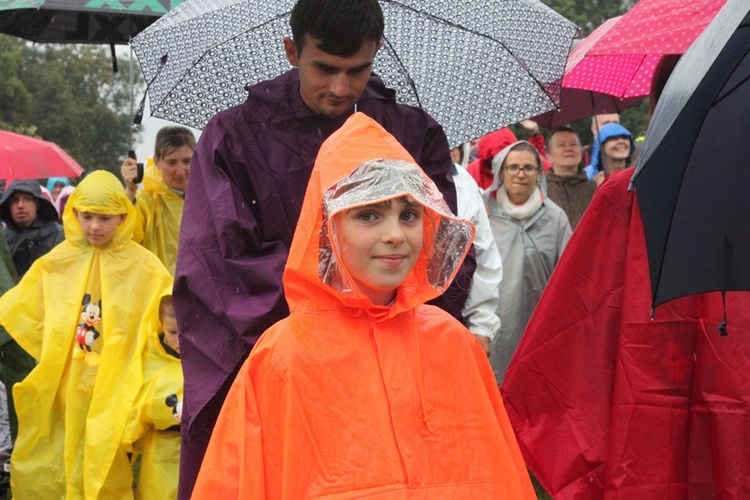 Wejście na Jasną Górę cz. 1