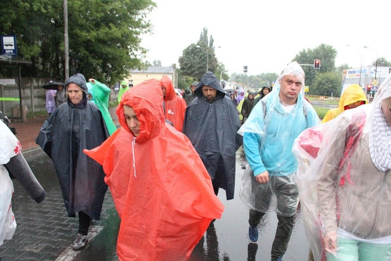 Wejście na Jasną Górę cz. 2