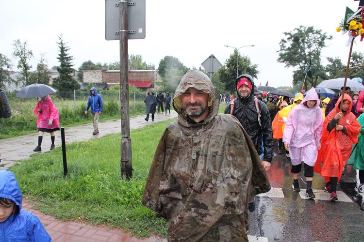 Wejście na Jasną Górę cz. 3