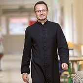 W tym tygodniu miałem udar pnia mózgu.  Po modlitwie Kościoła zostałem uzdrowiony  – opowiada  ks. Michał Misiak.
