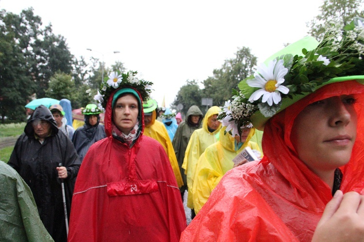 Wejście na Jasną Górę cz. 5