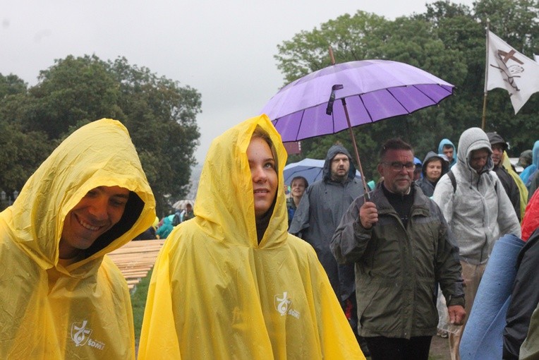 Wejście na Jasną Górę cz. 6