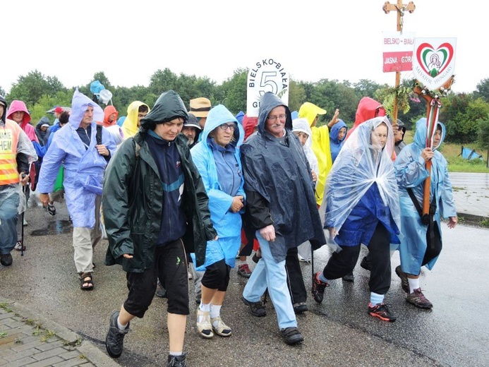 Przedostatni - deszczowy - dzień pielgrzymowania