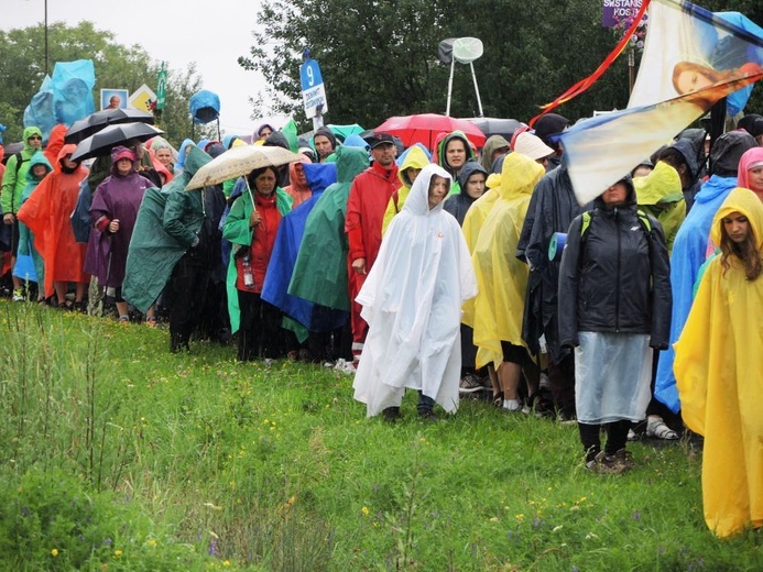 Przedostatni - deszczowy - dzień pielgrzymowania