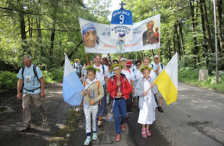 Jasna Góra już niedaleko - ostatni dzień pielgrzymowania