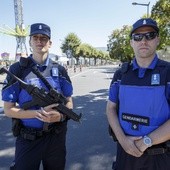 Młody Szwajcar zaatakował w pociągu