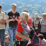 Krzyż i kaplica na Buczniku