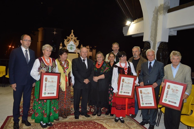 Nocne uroczystości odpustowe w Ludźmierzu