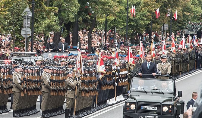 Na lądzie i w powietrzu