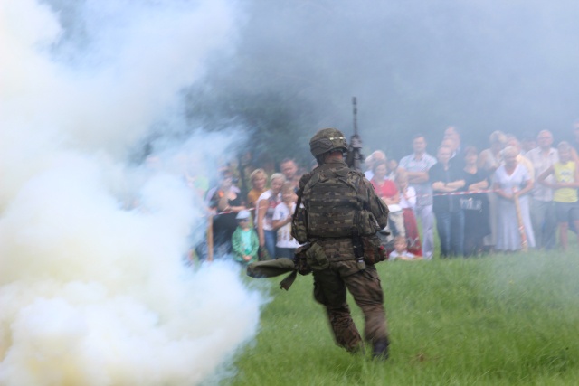 Święto Wojska Polskiego w sanktuarium w Rychwałdzie - 2016