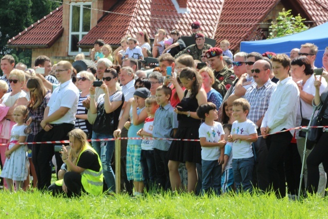 Święto Wojska Polskiego w sanktuarium w Rychwałdzie - 2016