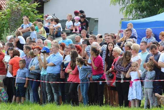 Święto Wojska Polskiego w sanktuarium w Rychwałdzie - 2016