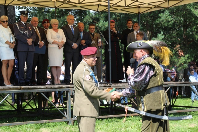 Święto Wojska Polskiego w sanktuarium w Rychwałdzie - 2016