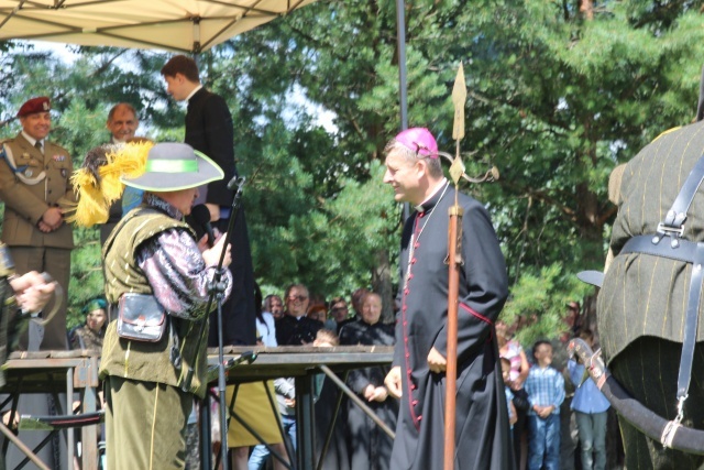 Święto Wojska Polskiego w sanktuarium w Rychwałdzie - 2016