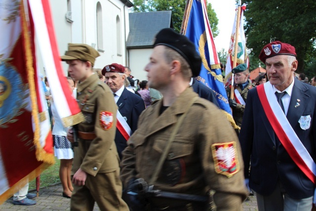 Święto Wojska Polskiego w sanktuarium w Rychwałdzie - 2016