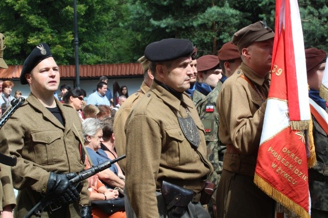 Święto Wojska Polskiego w sanktuarium w Rychwałdzie - 2016