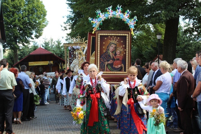 Święto Wojska Polskiego w sanktuarium w Rychwałdzie - 2016