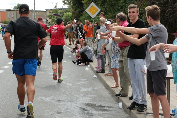 6. Bieg dla Pani Fatimskiej w Oleśnicy