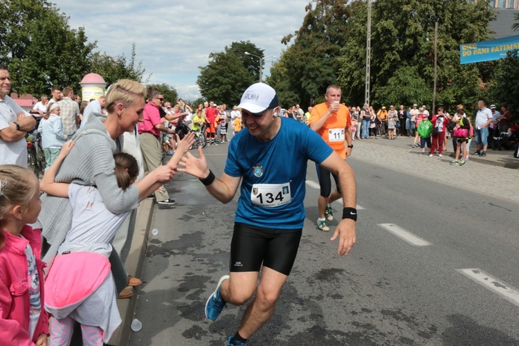 6. Bieg dla Pani Fatimskiej w Oleśnicy