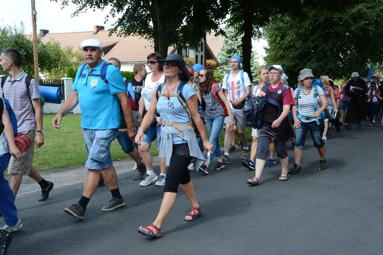 W drodze do Kamienia Śląskiego