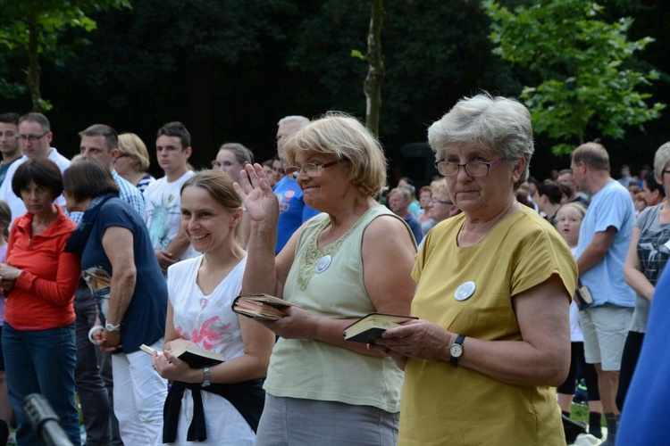 Pielgrzymkowa Eucharystia w Kamieniu Śl.