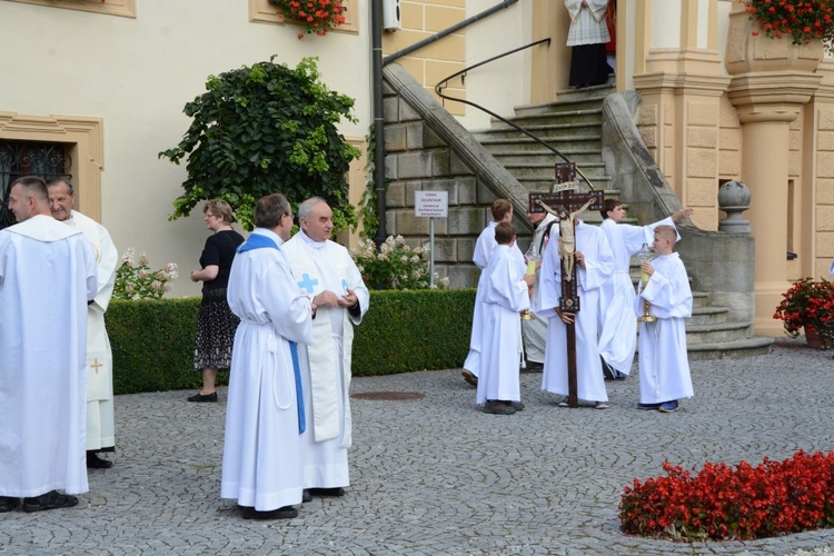 Pielgrzymkowa Eucharystia w Kamieniu Śl.