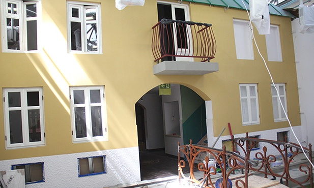 Współczesny Wrocław ma swoje źródło na Kresach, co symbolizuje ta kamienica.