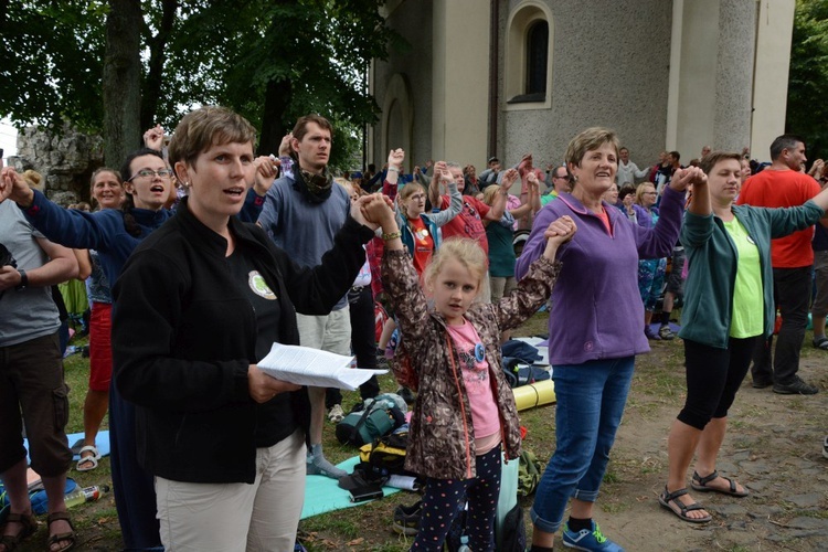 Pielgrzymkowa Eucharystia u św. Anny