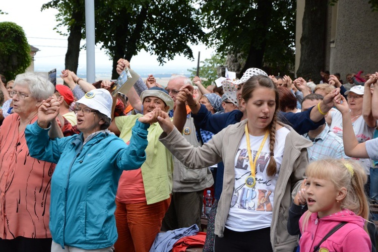 Pielgrzymkowa Eucharystia u św. Anny