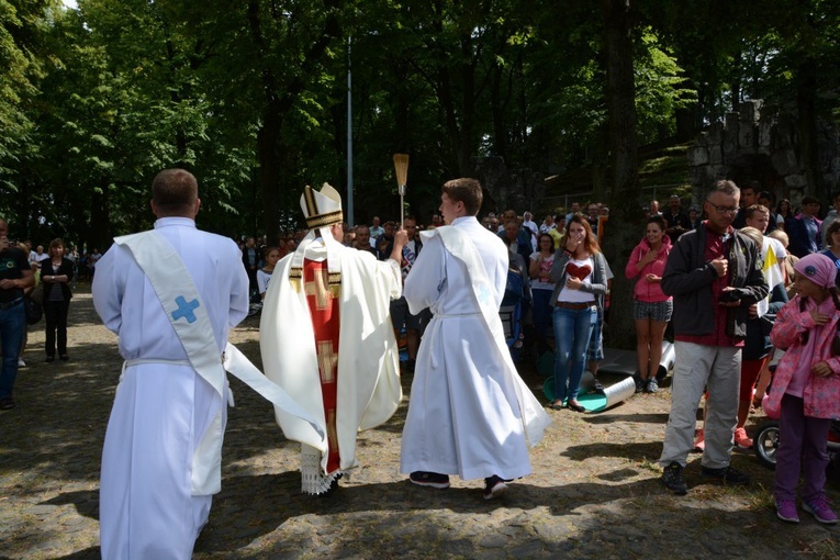 Pielgrzymkowa Eucharystia u św. Anny