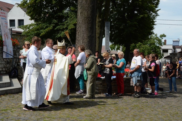 Pielgrzymkowa Eucharystia u św. Anny