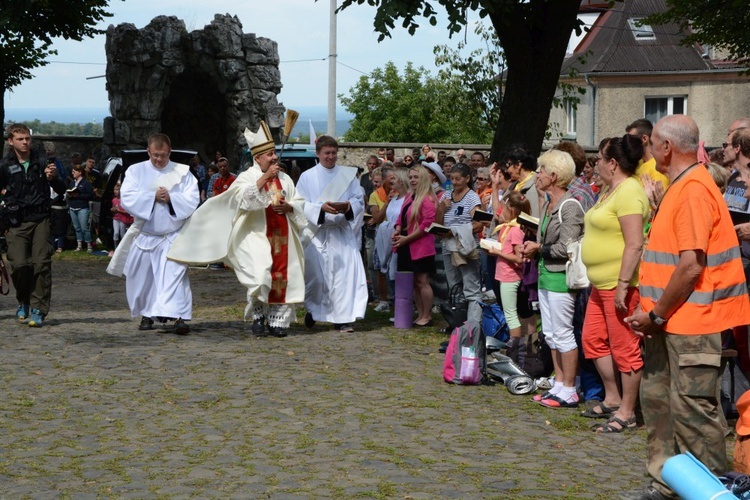 Pielgrzymkowa Eucharystia u św. Anny