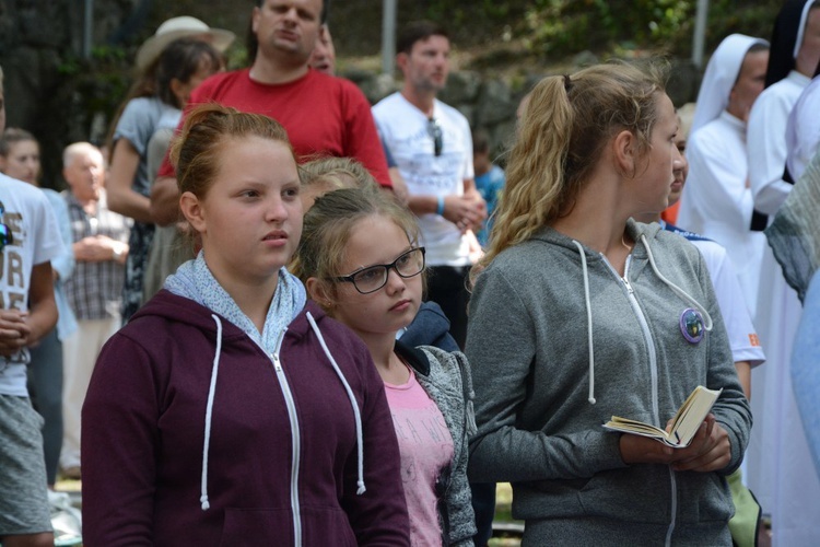 Pielgrzymkowa Eucharystia u św. Anny