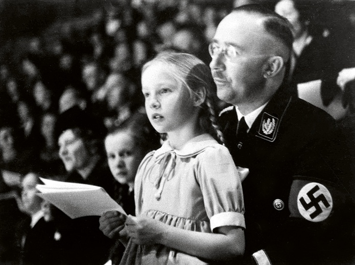 Heinrich Himmler z córką Gudrun. Zdjęcie z 1938 roku.