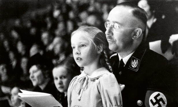 Heinrich Himmler z córką Gudrun. Zdjęcie z 1938 roku.